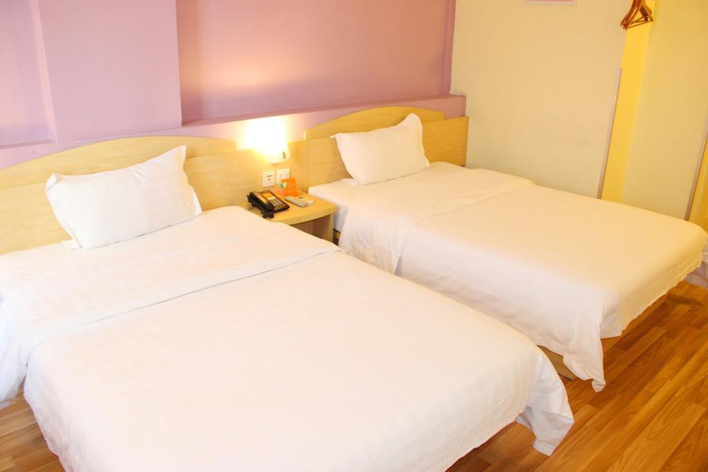 7Days Inn Shaoguang Buxing Street Номер фото